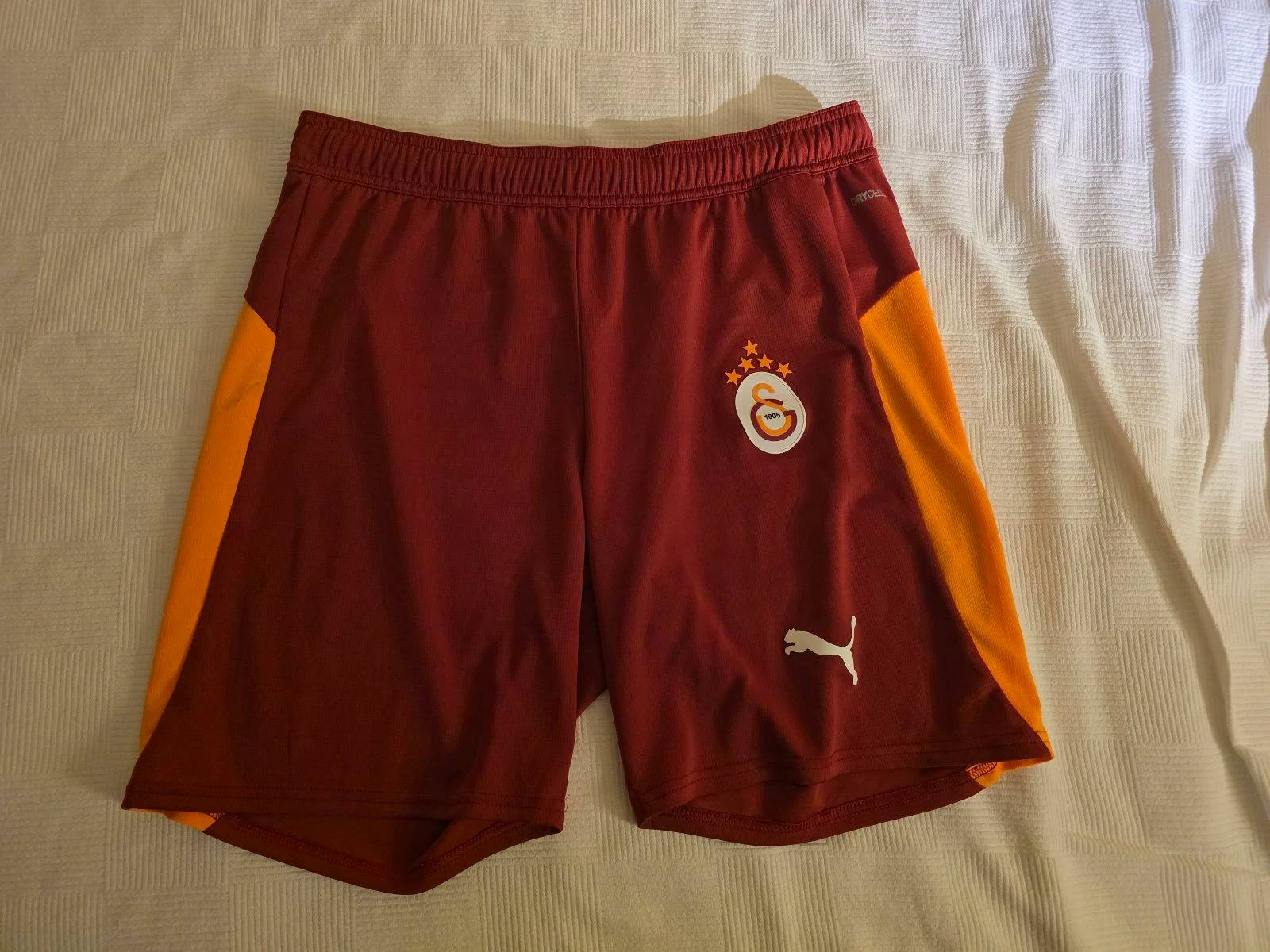 Short Galatasaray 